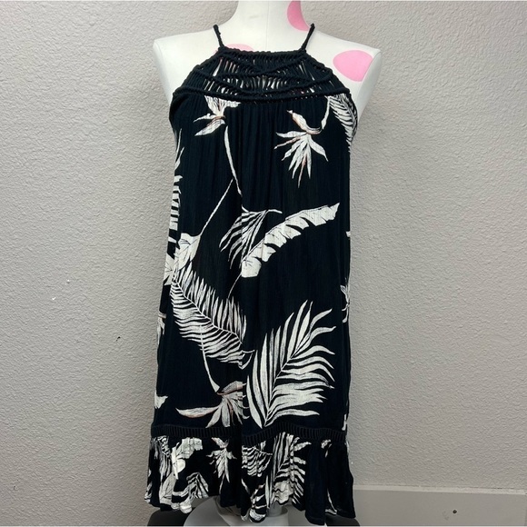 𝅺Volcom Shello Dress in Black Sz XS - Picture 1 of 9